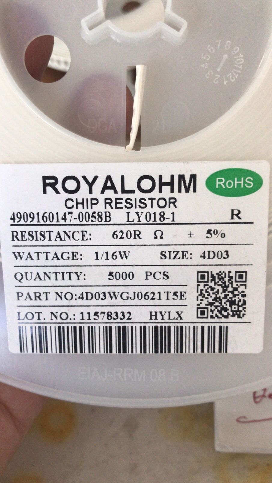 4D03WGJ0621T5E ROYLLOHM.jpg